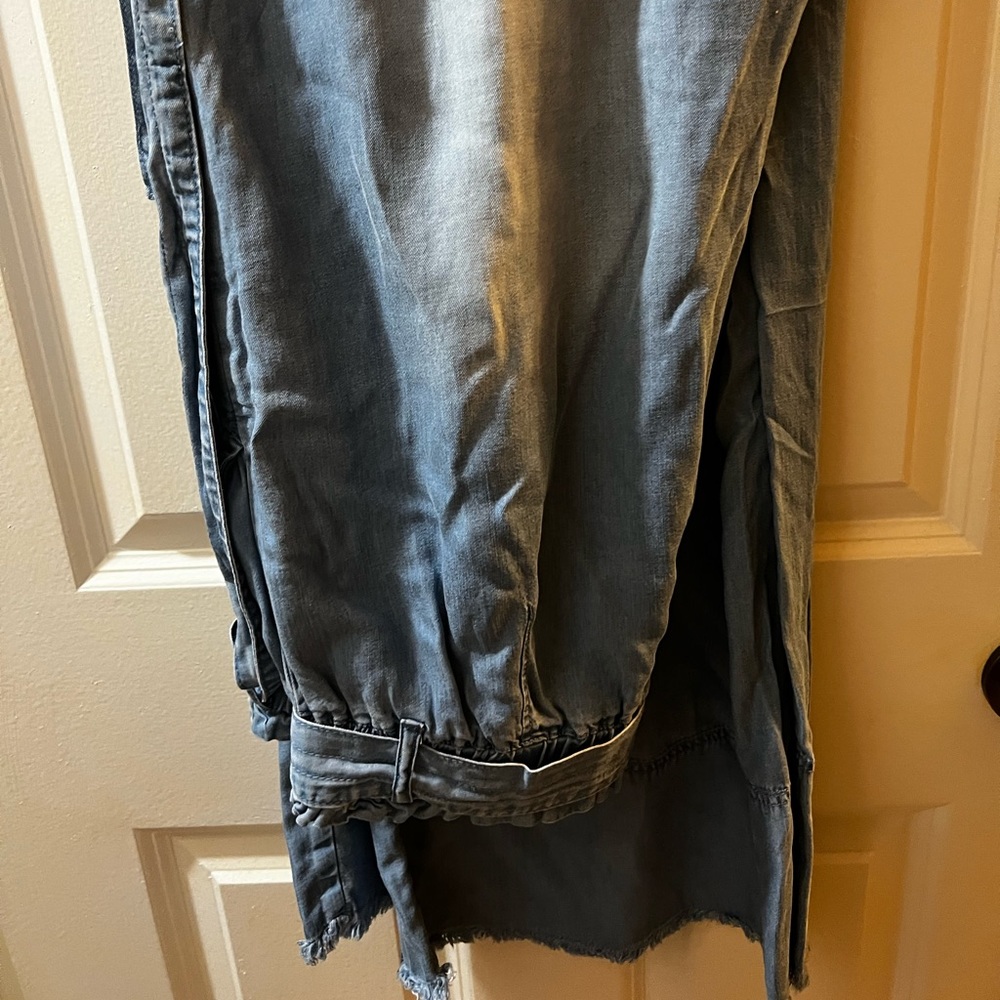 Women’s zenana highrise bell bottom pants size XL.